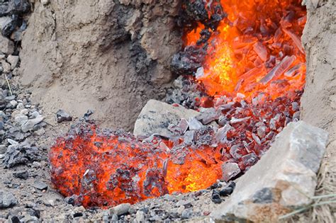  ヘマタイト 鉱山開発と製鉄におけるその重要性！